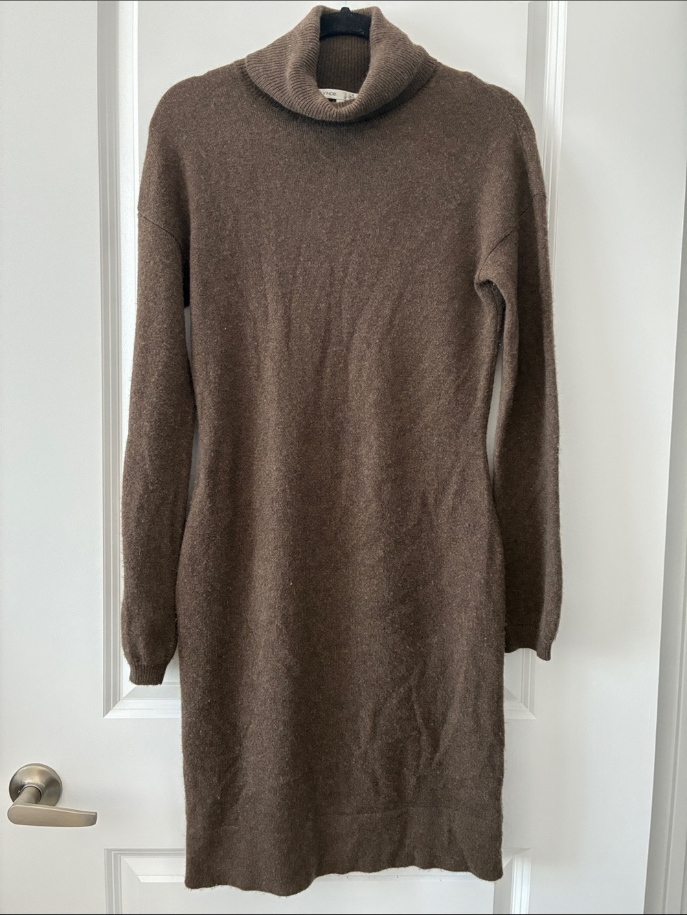 Vince Size M 100% Cashmere Turtleneck Sweater Dress - Brown